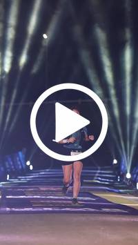 BIB:  <button type="button" onclick="openModal(27084523)" class="btn btn-primary btn-sm float-right" data-toggle="modal" data-target=".modal-high-quality">
                <i class="fa fa-download"></i> Download
                </button>